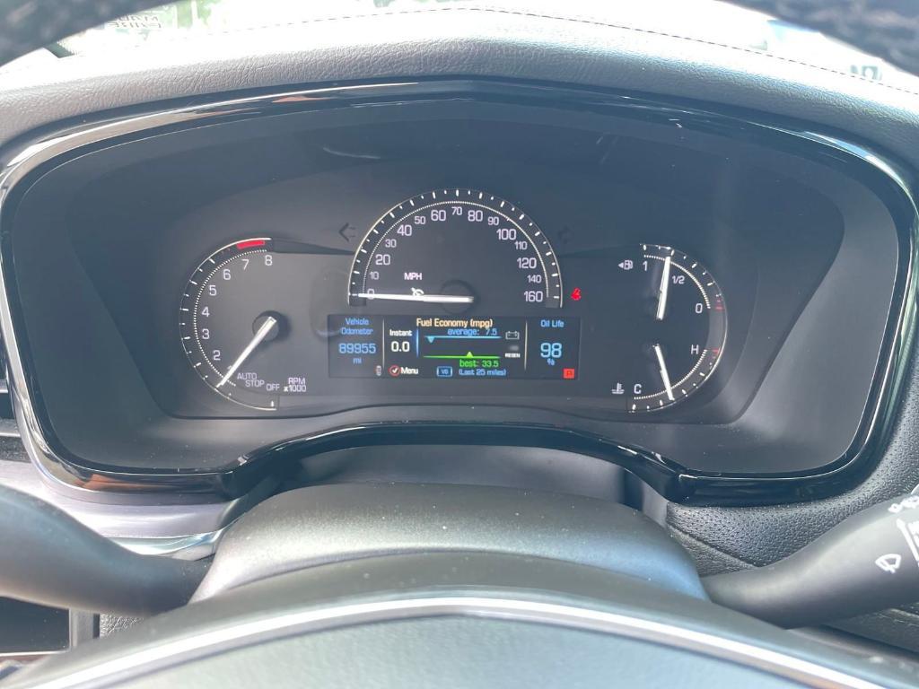 used 2019 Cadillac XT5 car, priced at $17,994