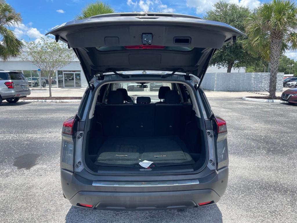 used 2021 Nissan Rogue car, priced at $18,999