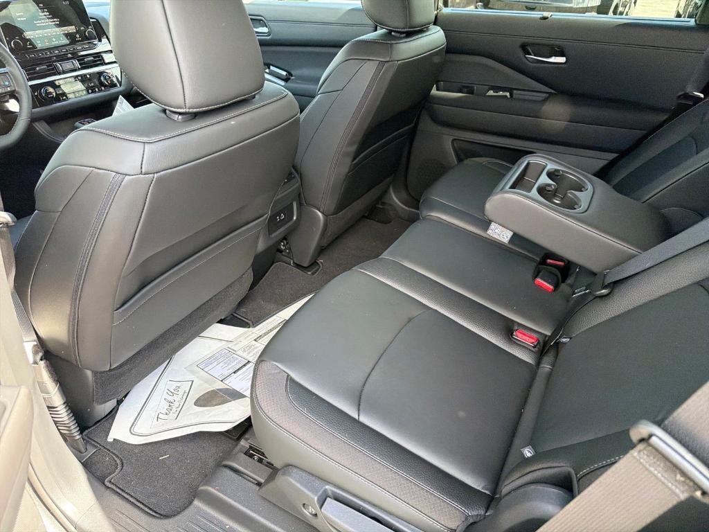 new 2025 Nissan Pathfinder car, priced at $42,840