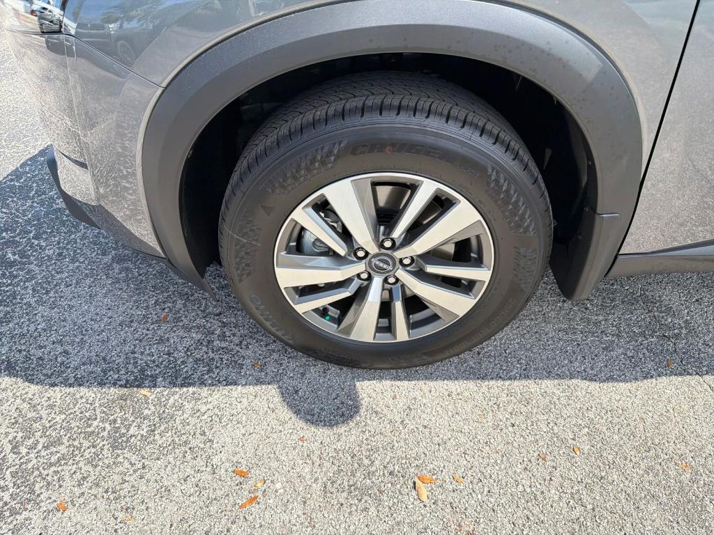 new 2025 Nissan Pathfinder car, priced at $42,840