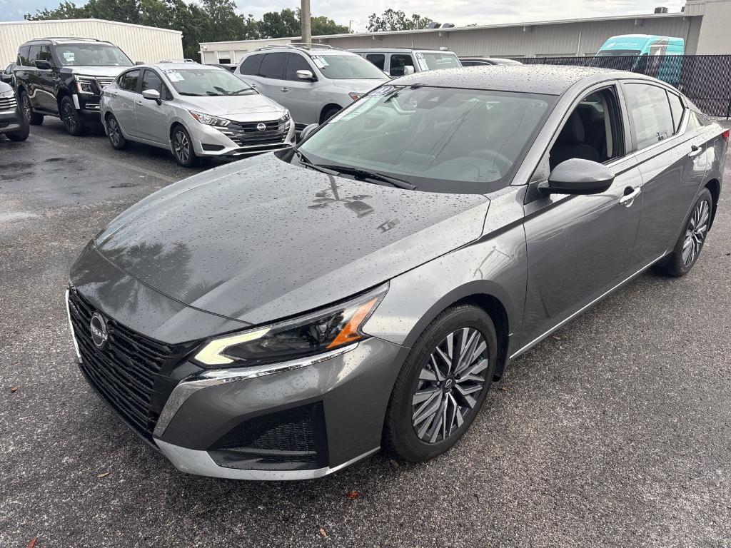 used 2023 Nissan Altima car, priced at $21,989