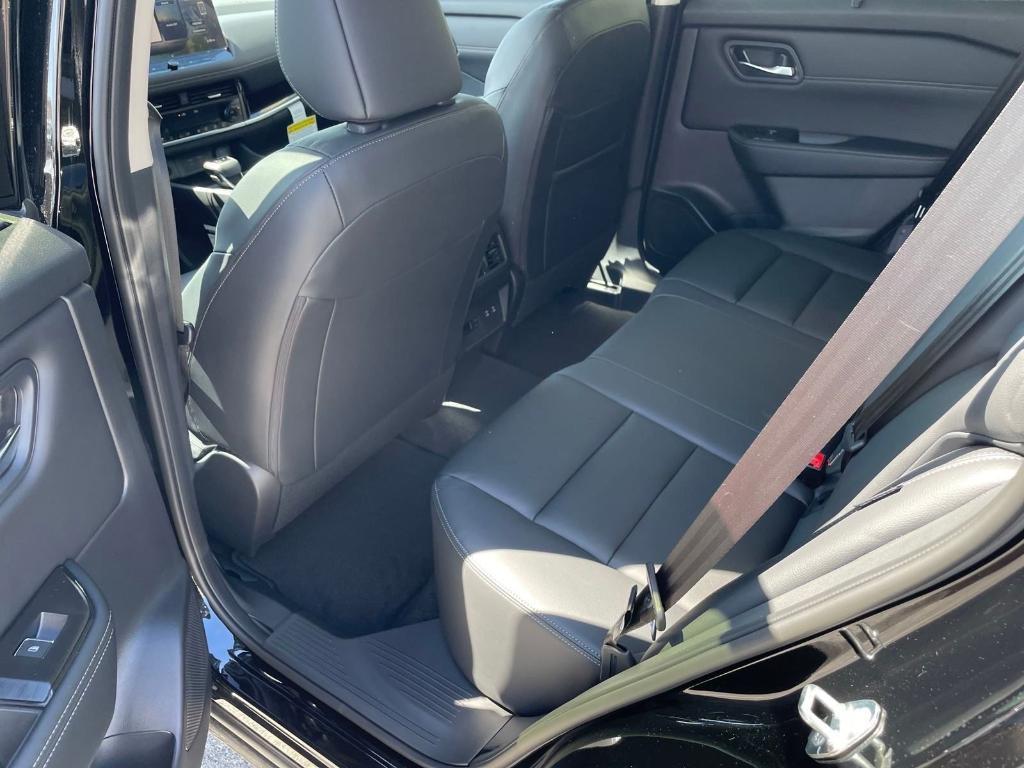 new 2025 Nissan Rogue car, priced at $40,277