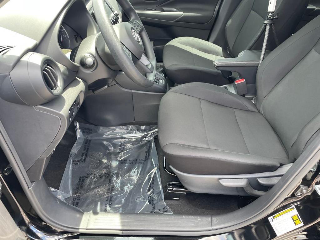 new 2025 Nissan Kicks Play car, priced at $23,179
