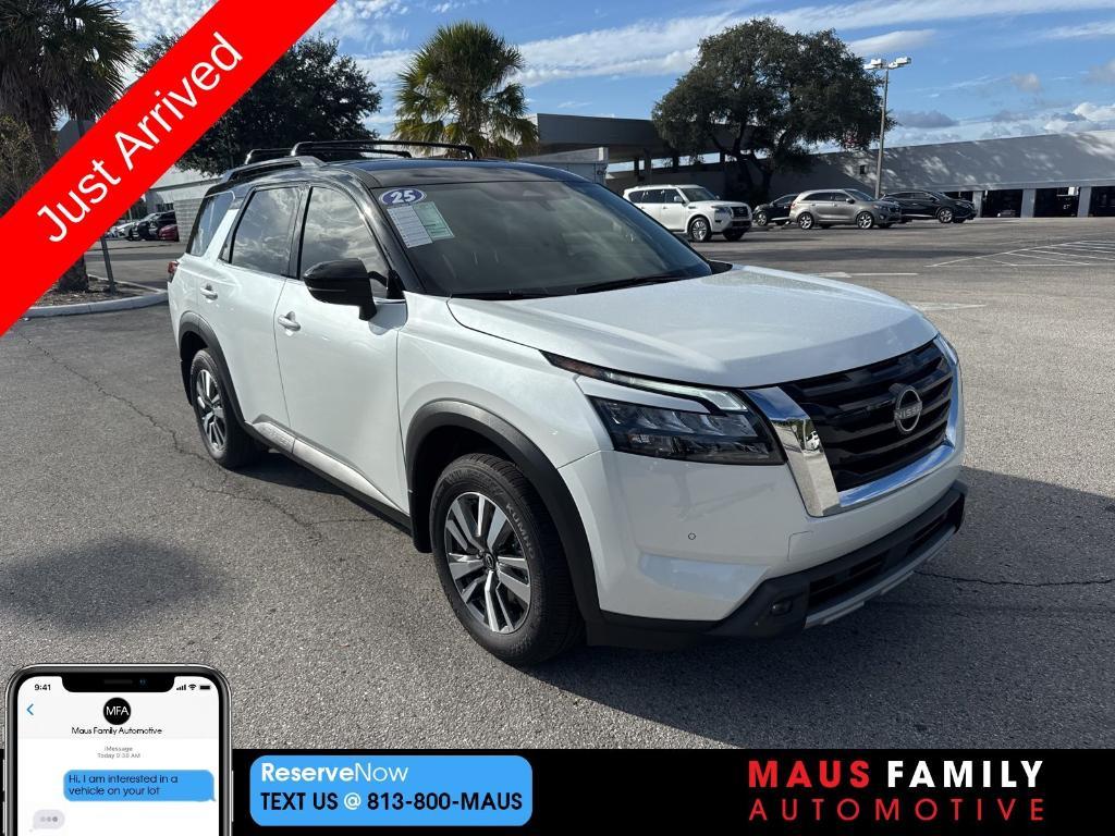 used 2025 Nissan Pathfinder car, priced at $38,999