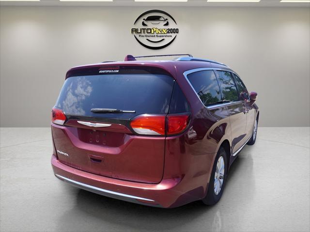 used 2019 Chrysler Pacifica car, priced at $19,995