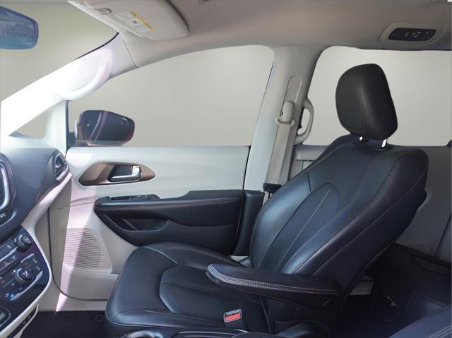 used 2019 Chrysler Pacifica car, priced at $19,995