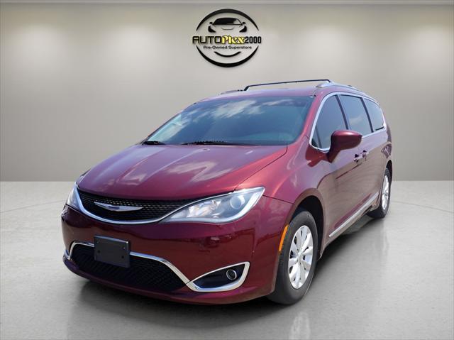 used 2019 Chrysler Pacifica car, priced at $19,995