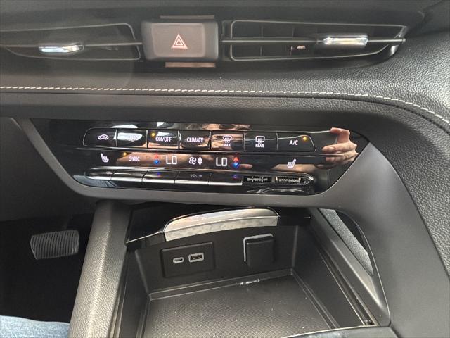 used 2021 Buick Envision car, priced at $22,995
