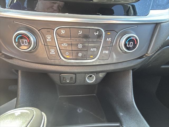 used 2019 Chevrolet Traverse car, priced at $19,999