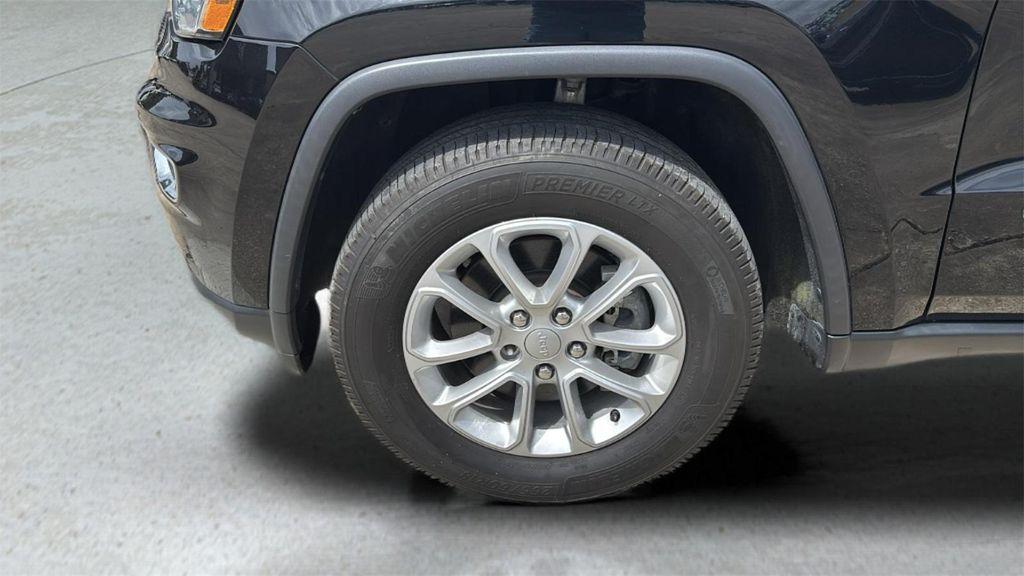 used 2021 Jeep Grand Cherokee car, priced at $27,227