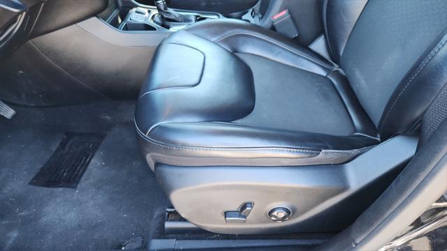 used 2021 Jeep Cherokee car, priced at $19,160
