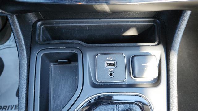 used 2021 Jeep Cherokee car, priced at $19,160