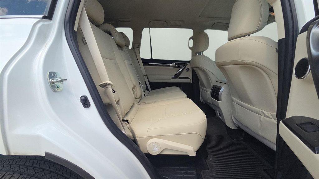 used 2023 Lexus GX 460 car, priced at $57,822