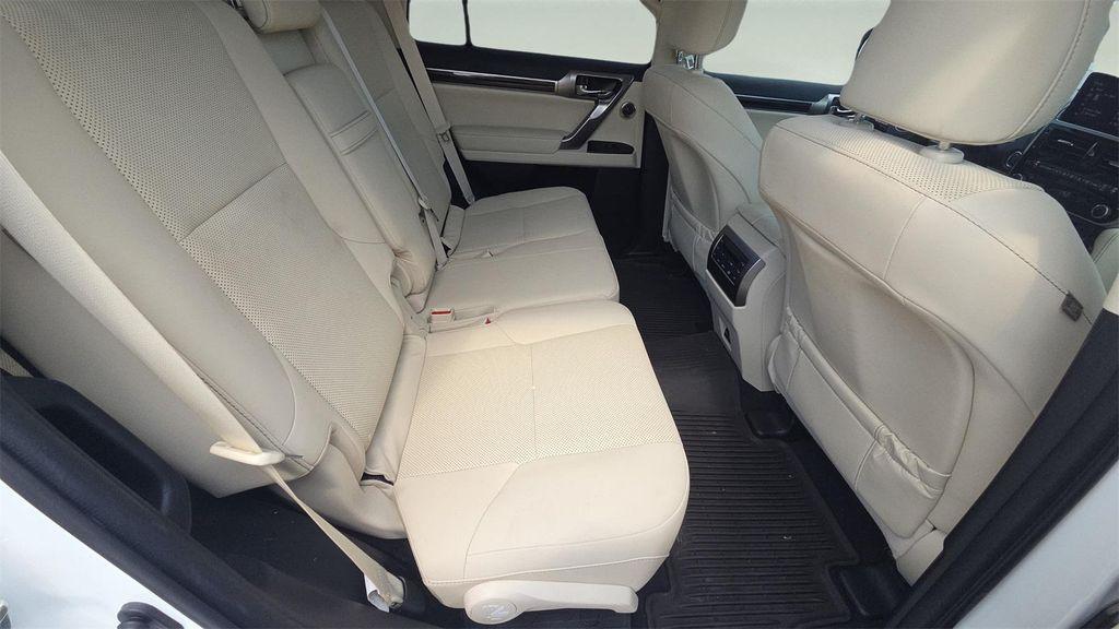used 2023 Lexus GX 460 car, priced at $57,822