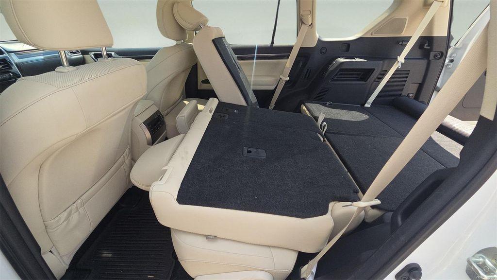 used 2023 Lexus GX 460 car, priced at $57,822