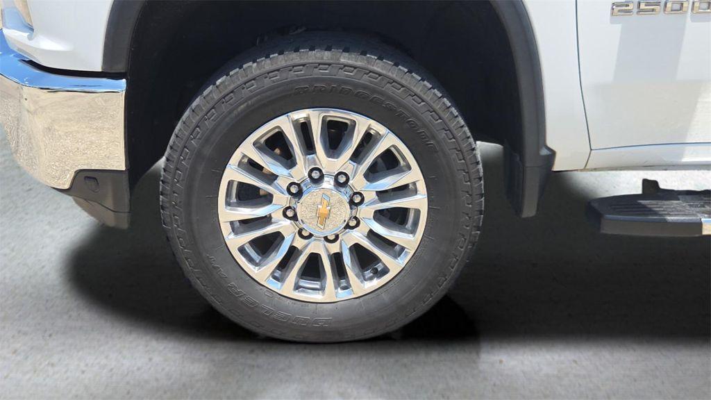 used 2022 Chevrolet Silverado 2500 car, priced at $40,548