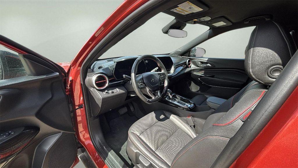 used 2024 Chevrolet Trax car, priced at $23,485