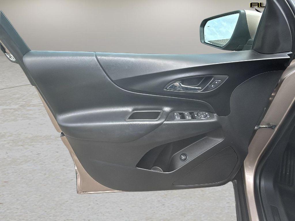 used 2018 Chevrolet Equinox car, priced at $13,005