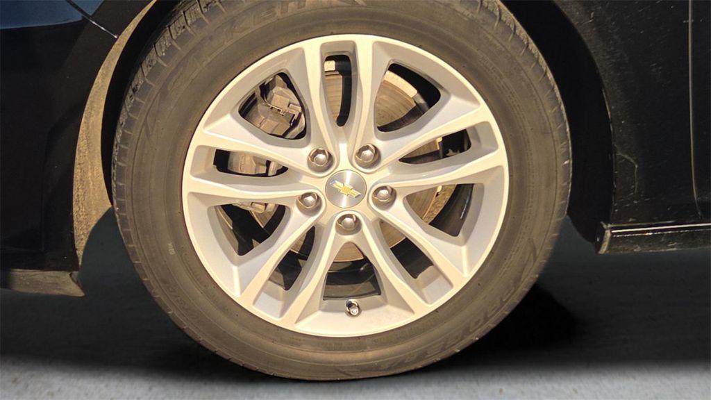 used 2017 Chevrolet Malibu car