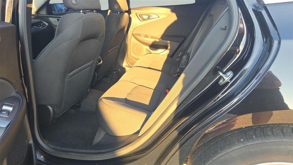 used 2017 Chevrolet Malibu car