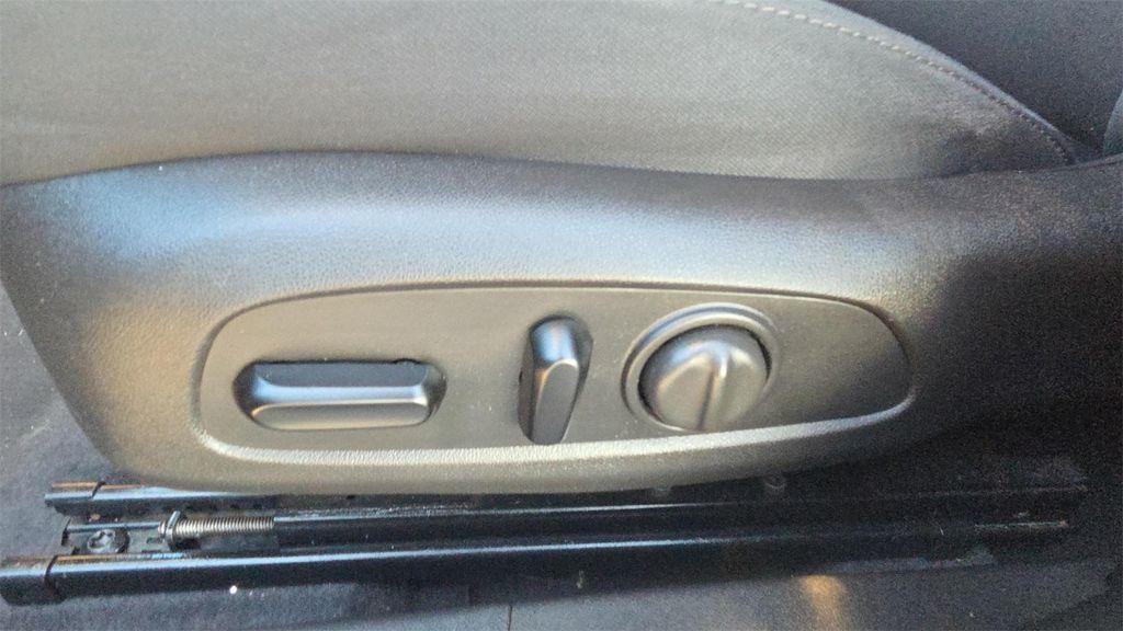 used 2017 Chevrolet Malibu car