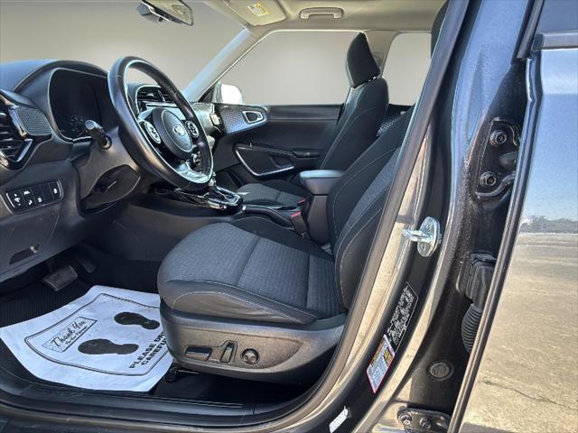used 2021 Kia Soul car, priced at $14,998