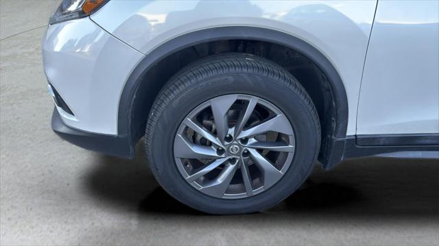 used 2016 Nissan Rogue car, priced at $13,301