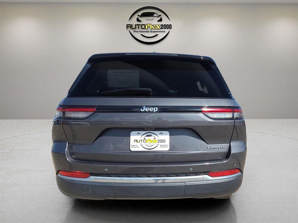 used 2022 Jeep Grand Cherokee car, priced at $25,228