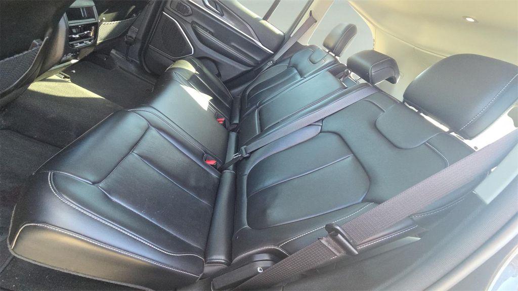 used 2022 Jeep Grand Cherokee car, priced at $25,228