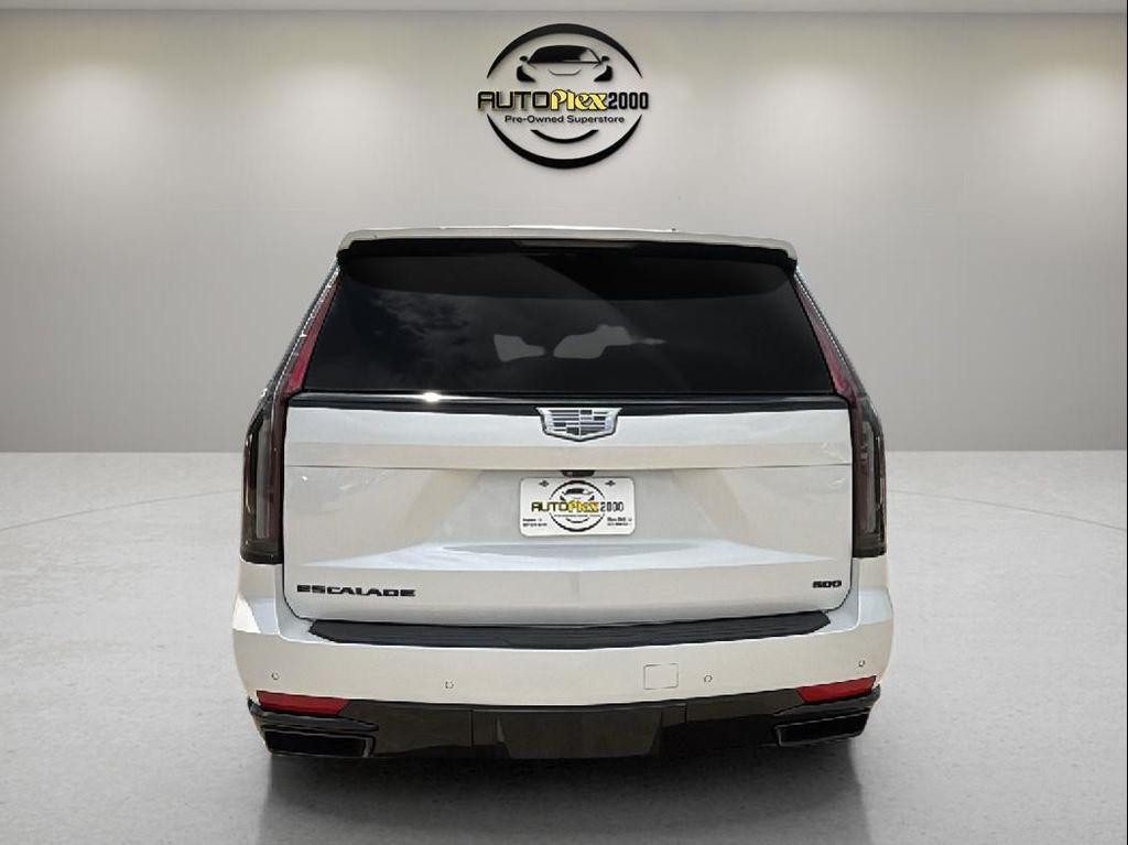 used 2023 Cadillac Escalade ESV car, priced at $69,995