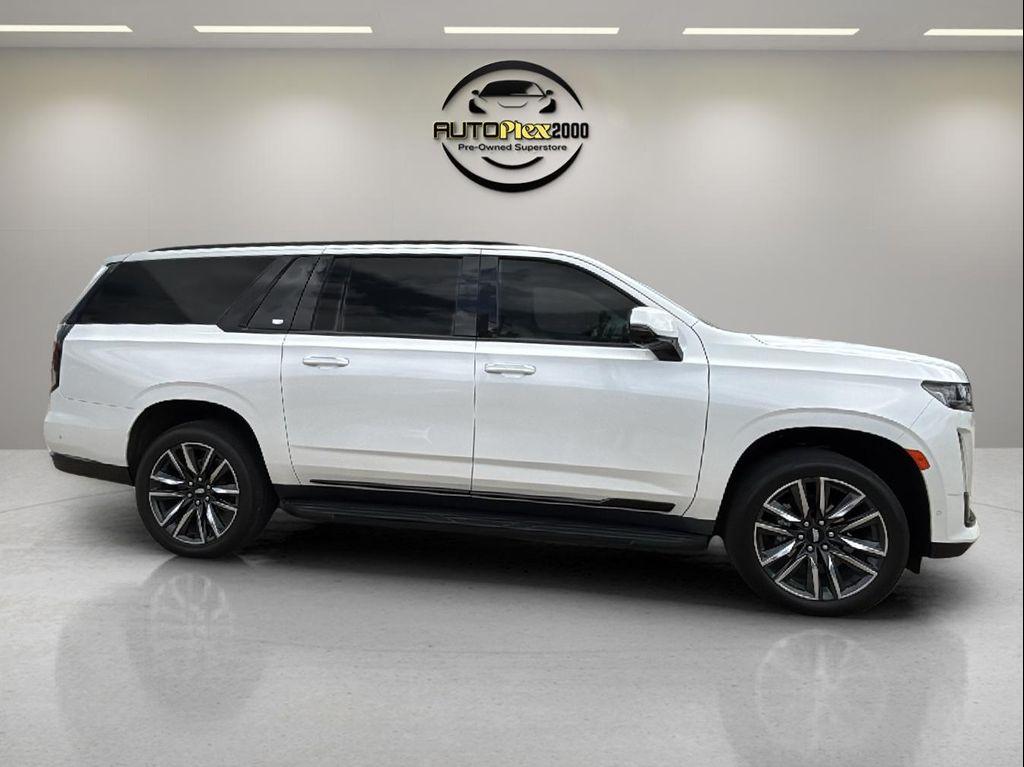 used 2023 Cadillac Escalade ESV car, priced at $69,995