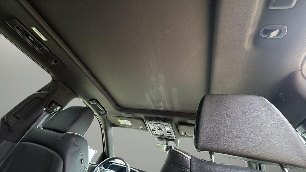 used 2023 Cadillac Escalade ESV car, priced at $69,995