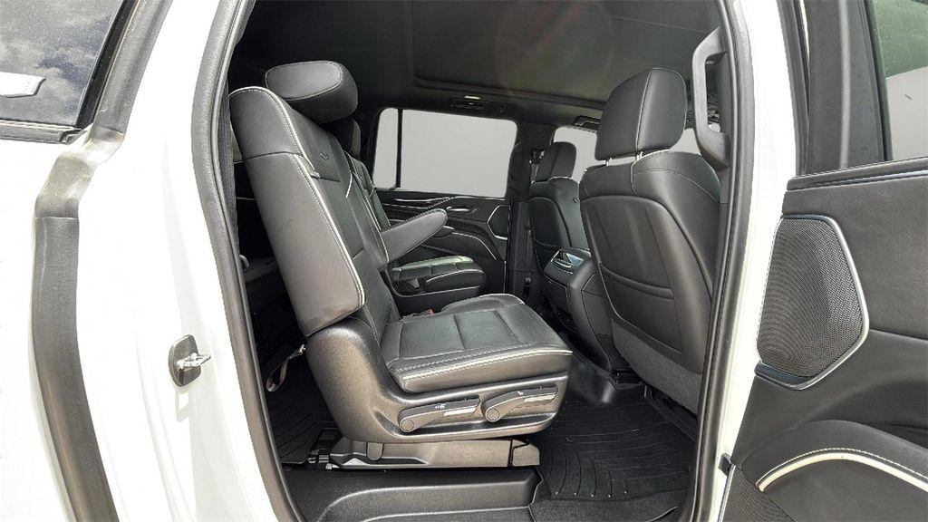 used 2023 Cadillac Escalade ESV car, priced at $69,995