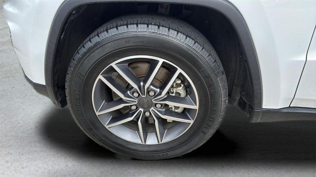 used 2021 Jeep Grand Cherokee car, priced at $22,998