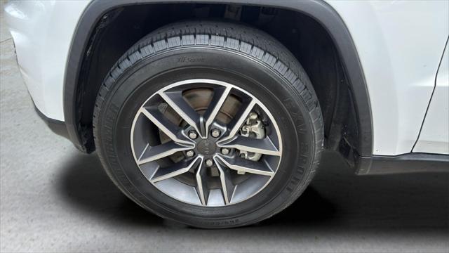 used 2021 Jeep Grand Cherokee car, priced at $24,488