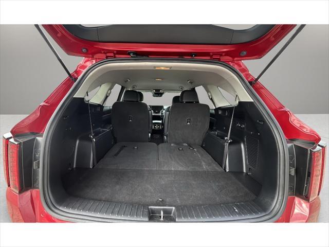 used 2022 Kia Sorento Hybrid car, priced at $27,588
