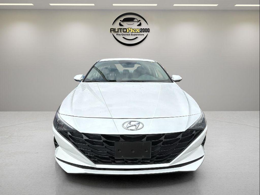 used 2021 Hyundai Elantra car