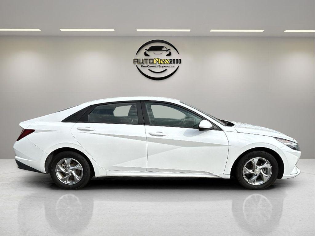 used 2021 Hyundai Elantra car