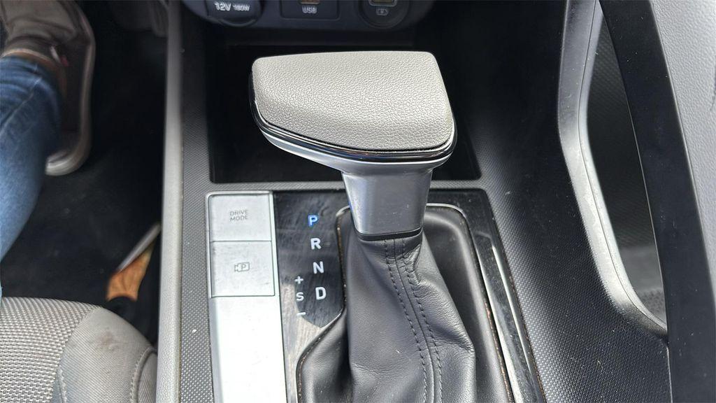 used 2021 Hyundai Elantra car
