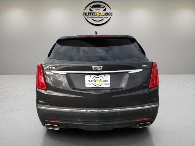 used 2017 Cadillac XT5 car, priced at $17,851