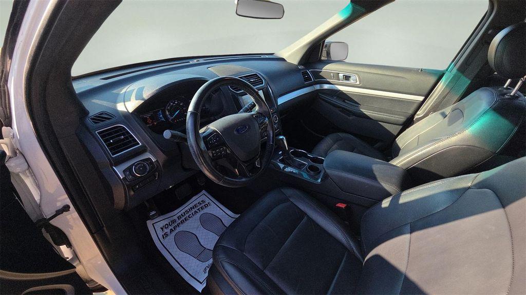used 2016 Ford Explorer car