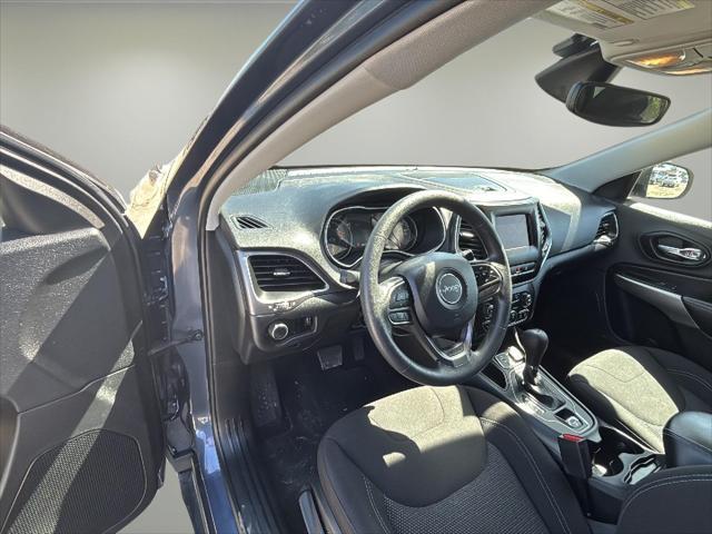 used 2021 Jeep Cherokee car, priced at $18,995