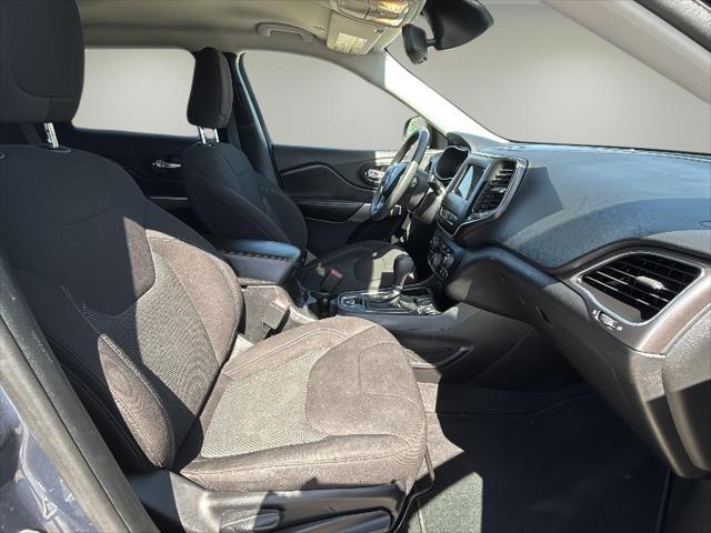 used 2021 Jeep Cherokee car, priced at $18,995
