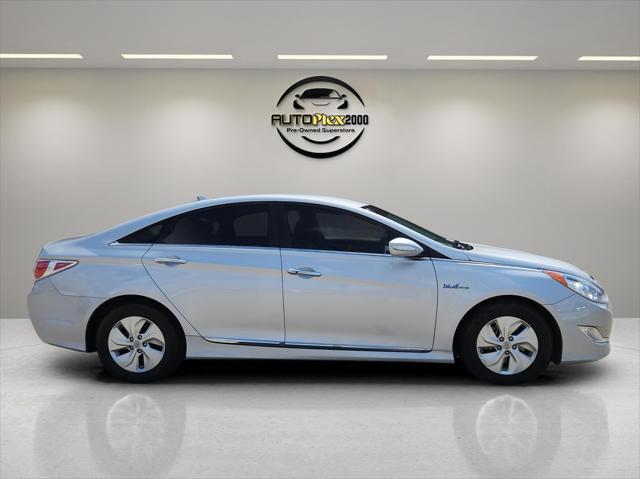 used 2015 Hyundai Sonata Hybrid car, priced at $15,985