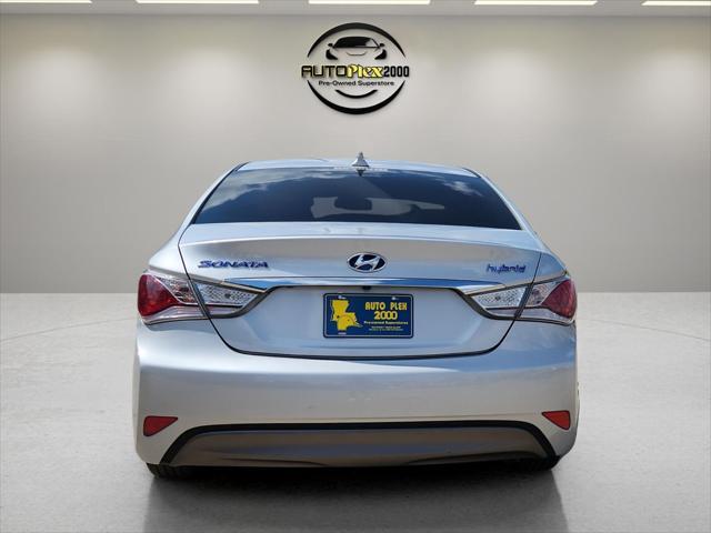 used 2015 Hyundai Sonata Hybrid car, priced at $15,985