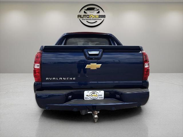 used 2013 Chevrolet Avalanche car, priced at $18,995
