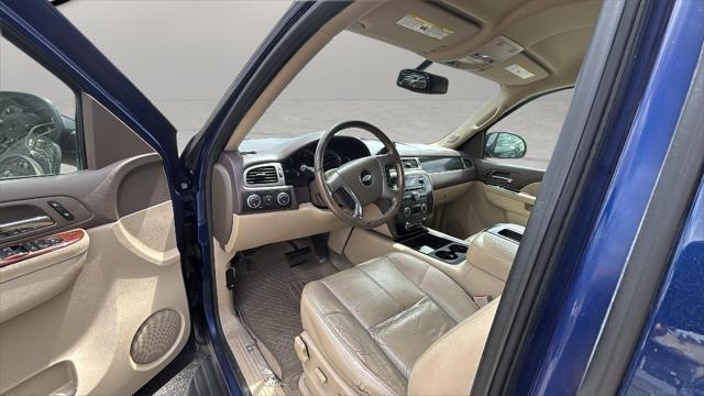 used 2013 Chevrolet Avalanche car, priced at $18,995