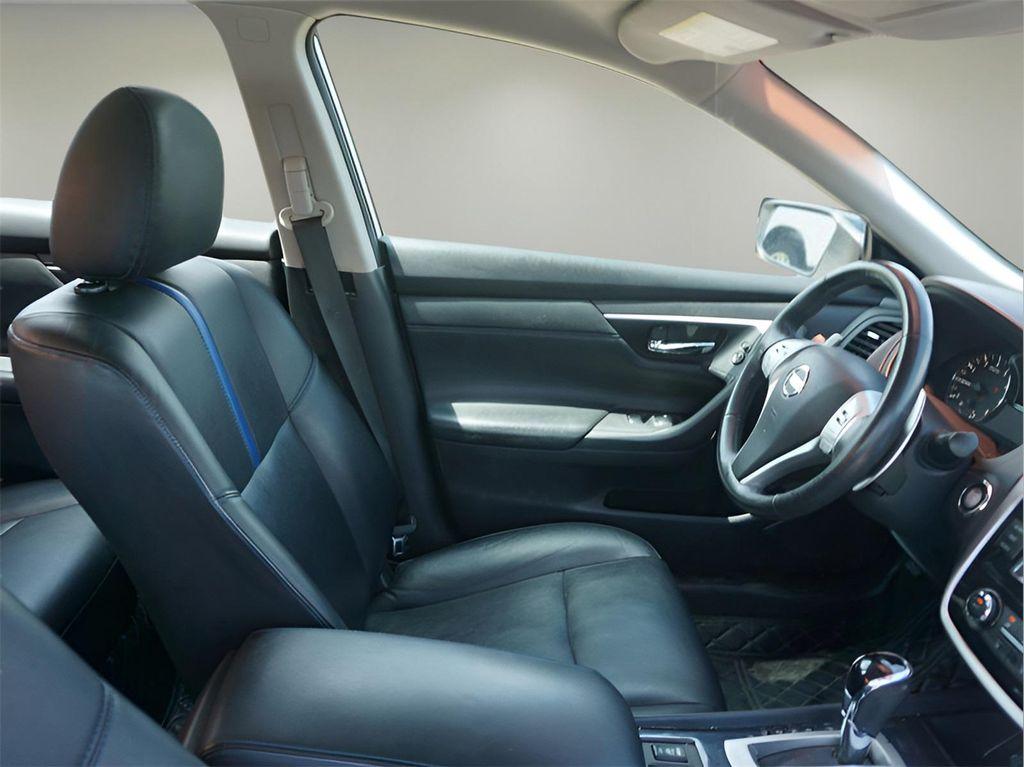 used 2018 Nissan Altima car