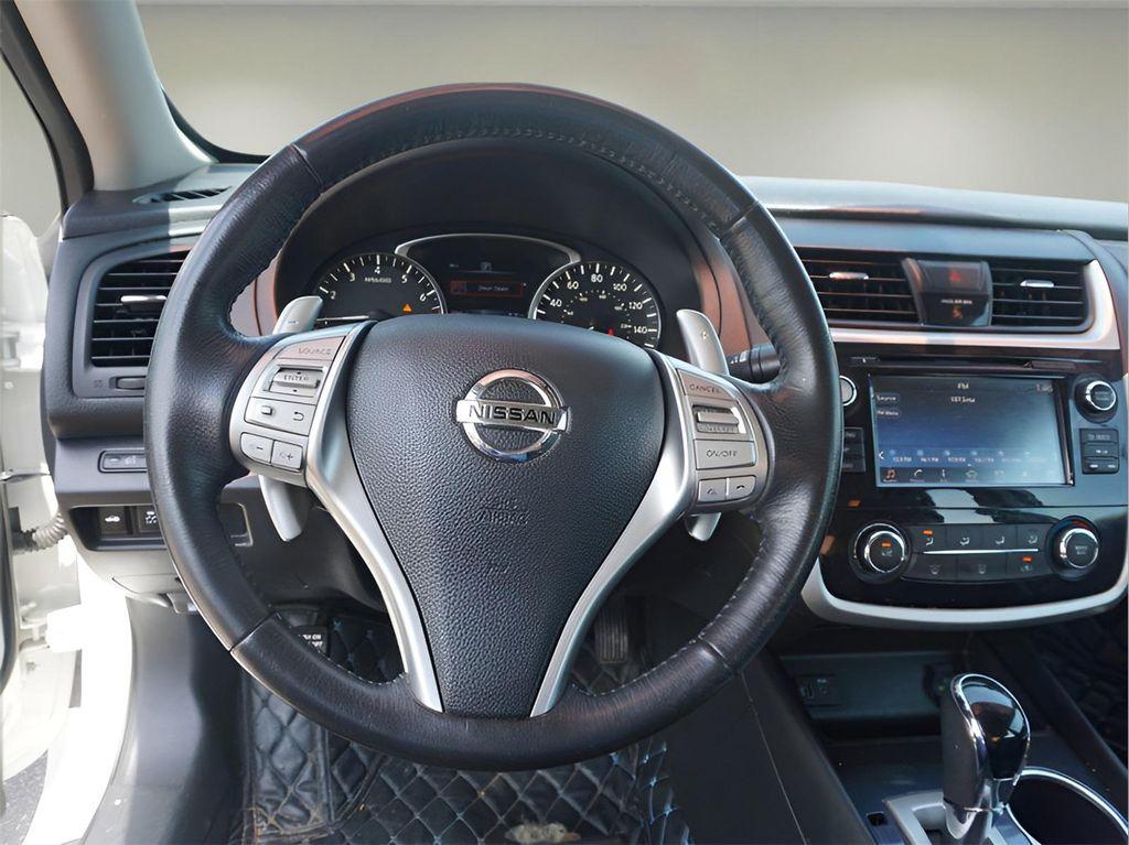 used 2018 Nissan Altima car