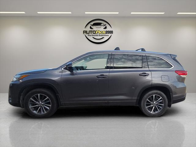 used 2018 Toyota Highlander car, priced at $20,998